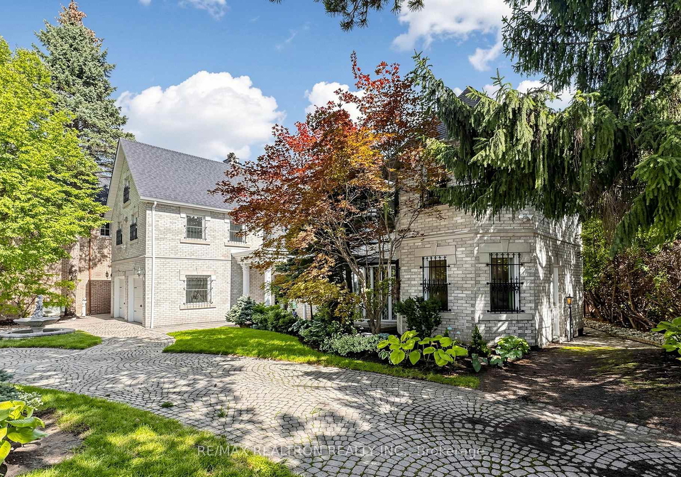 31-arjay-crescent-toronto-north-york-ontario-c13816620