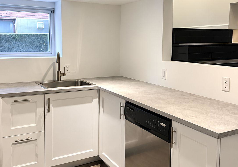 26-strathgowan-avenue-toronto-toronto-ontario-c13816674