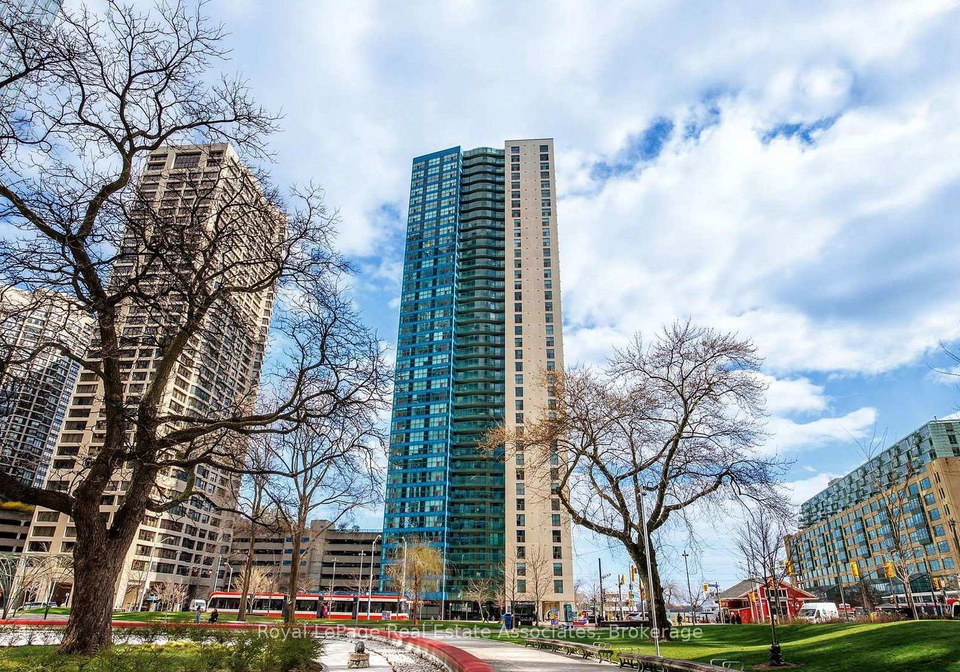 77-harbour-square-toronto-toronto-ontario-c13816708