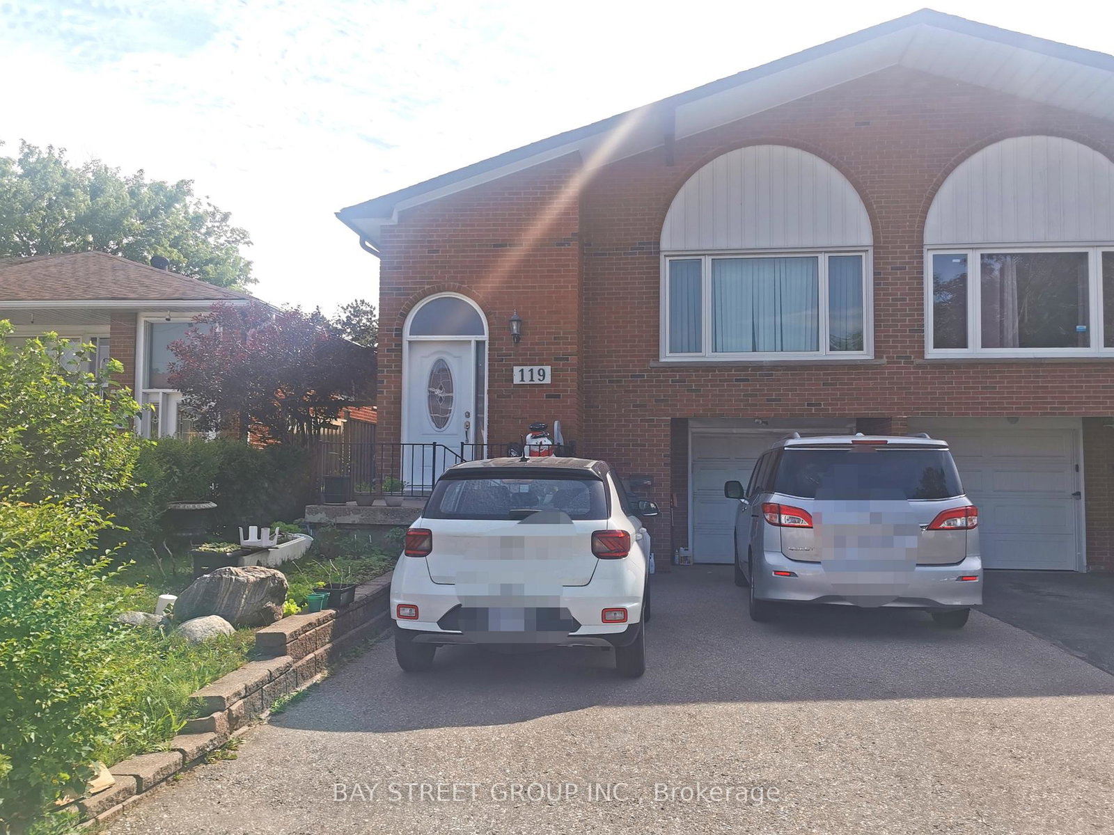 119-shawnee-circle-toronto-north-york-ontario-c13817092