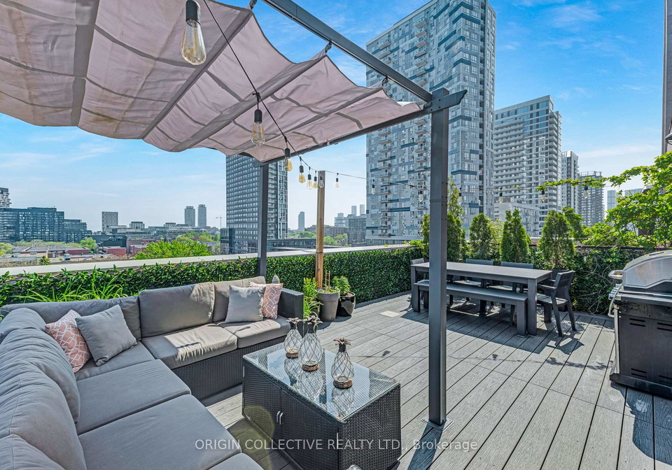 736-dundas-street-e-toronto-toronto-ontario-c13817182
