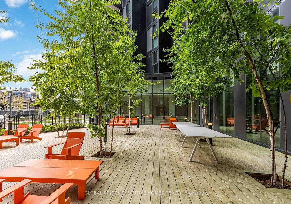 30-tretti-way-toronto-toronto-ontario-c13817336