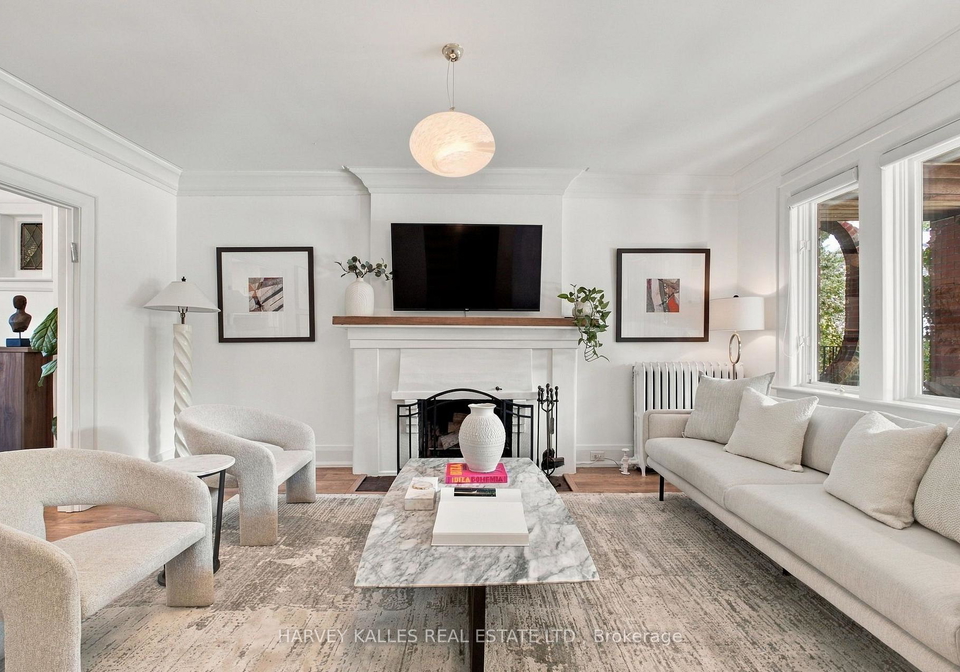 32-crang-avenue-toronto-toronto-ontario-c13817584