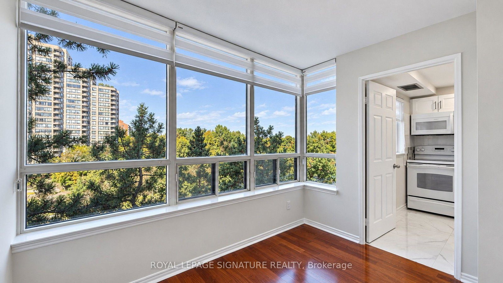 7-bishop-avenue-toronto-north-york-ontario-c13817592