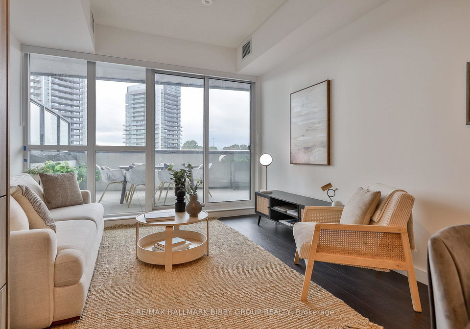 18-esther-shiner-boulevard-toronto-north-york-ontario-c13817816