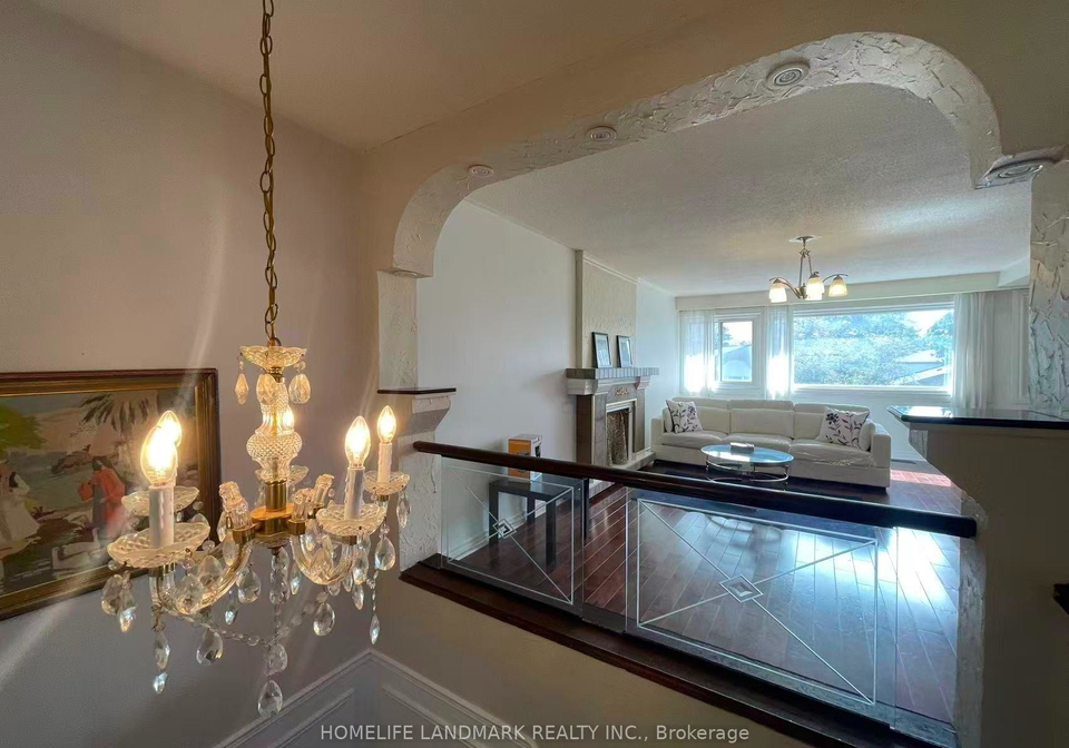 12-clancy-drive-toronto-north-york-ontario-c13817820