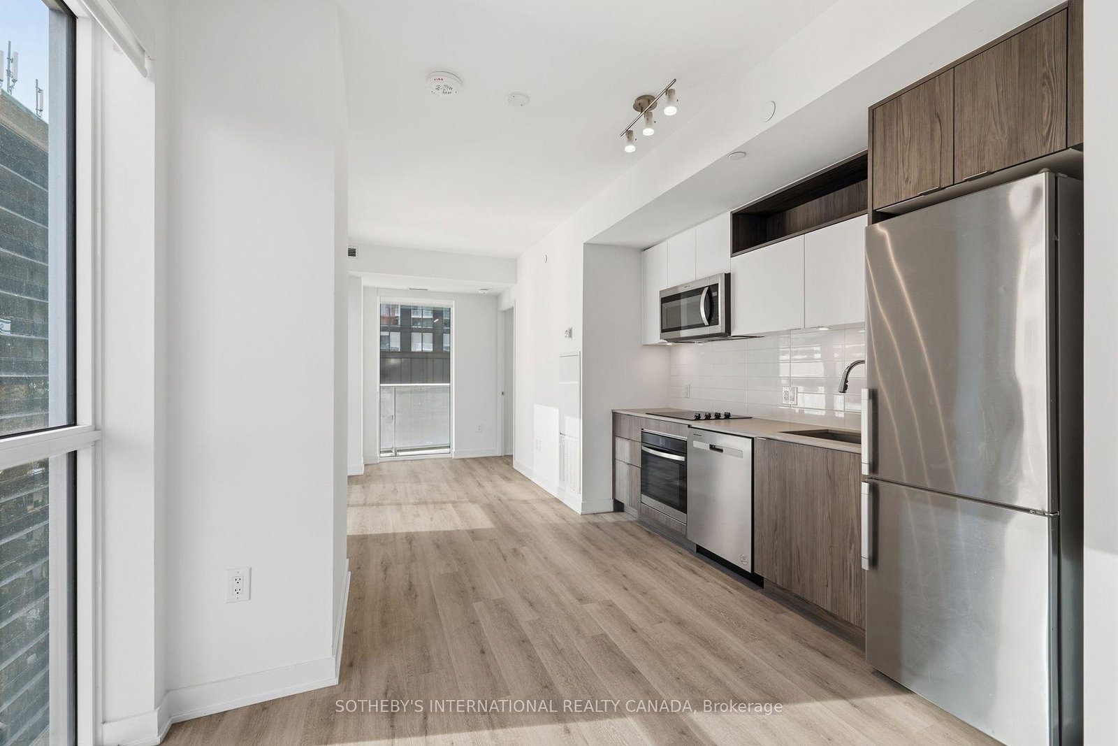 100-dalhousie-street-toronto-toronto-ontario-c13817856