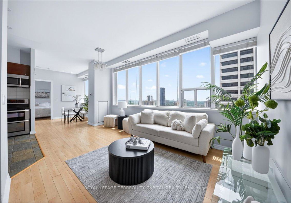 797-don-mills-road-toronto-east-york-ontario-c13817928