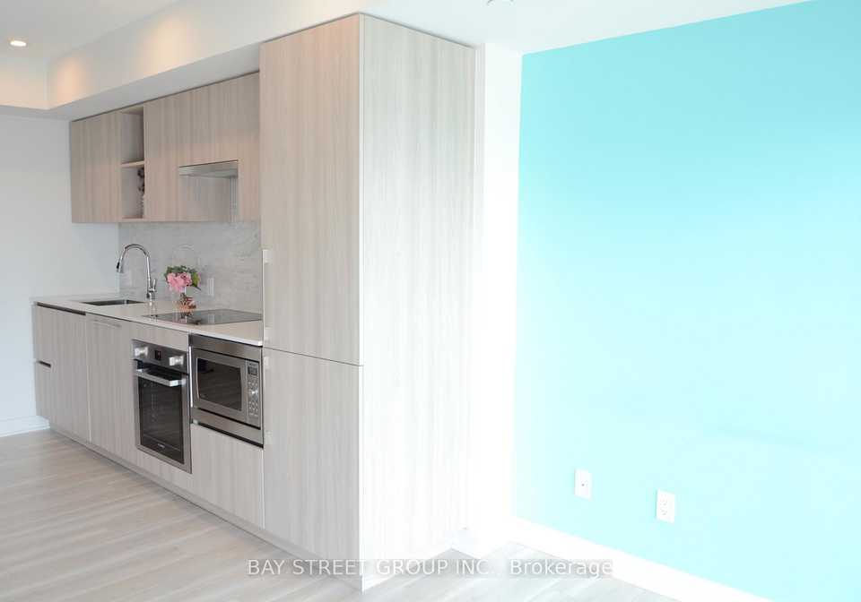 17-bathurst-street-toronto-toronto-ontario-c13818206