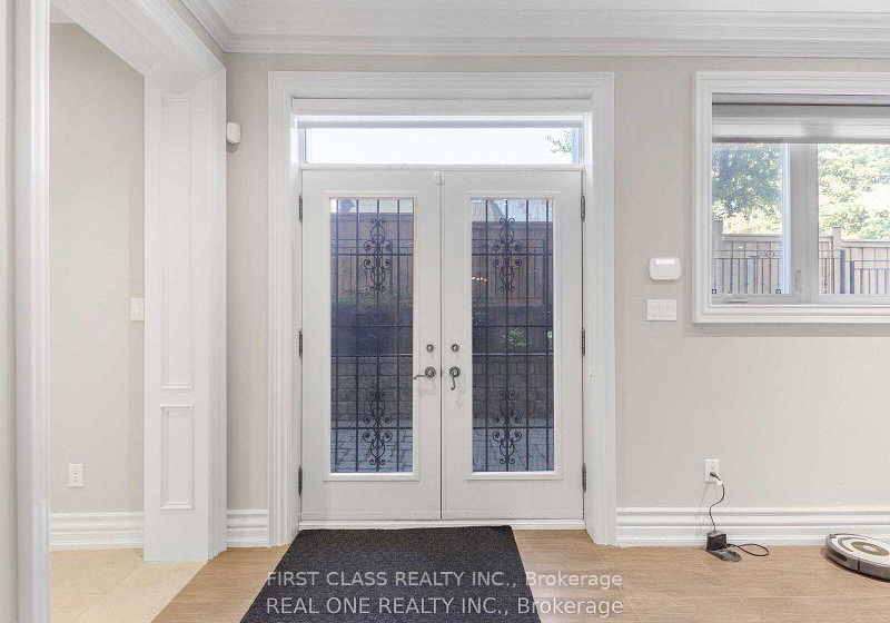 25-dempsey-crescent-toronto-north-york-ontario-c13818992