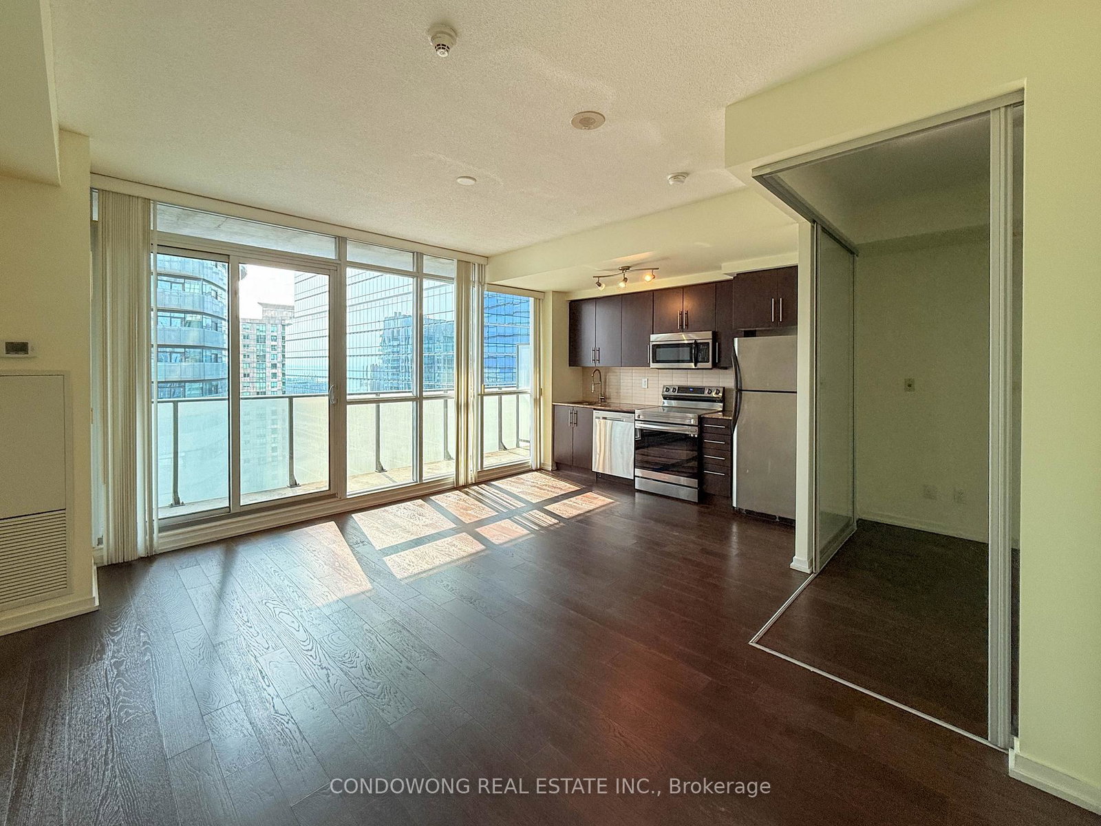 55-bremner-boulevard-toronto-toronto-ontario-c13819486
