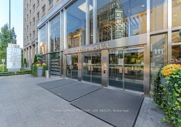 111-st-clair-avenue-w-toronto-toronto-ontario-c13819618