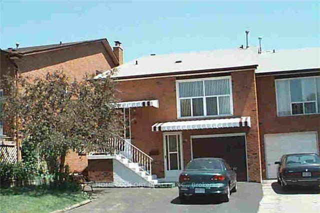 194-se-robert-hicks-drive-e-toronto-toronto-ontario-c13819962