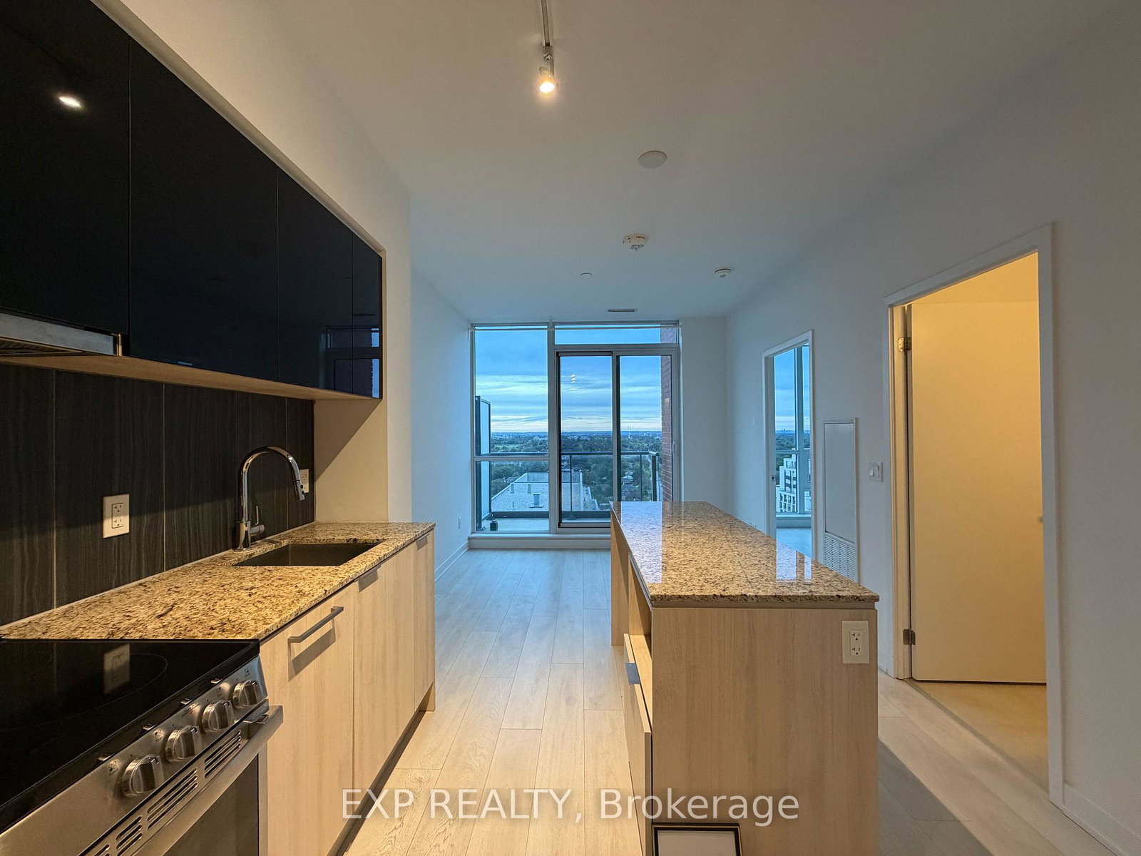 31-tippett-road-toronto-toronto-ontario-c13820328