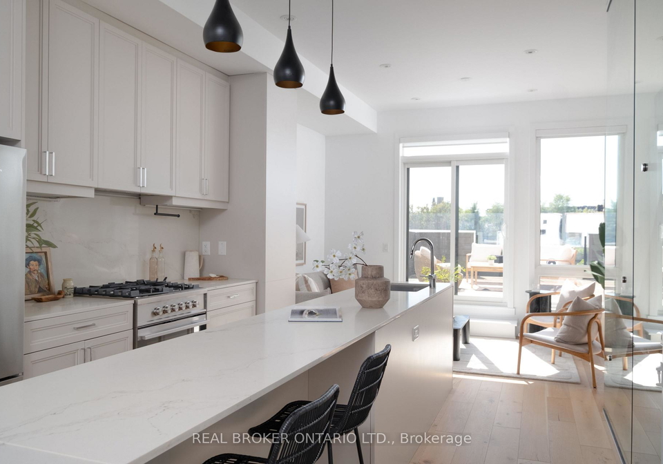 62a-perth-avenue-toronto-toronto-ontario-c13820372