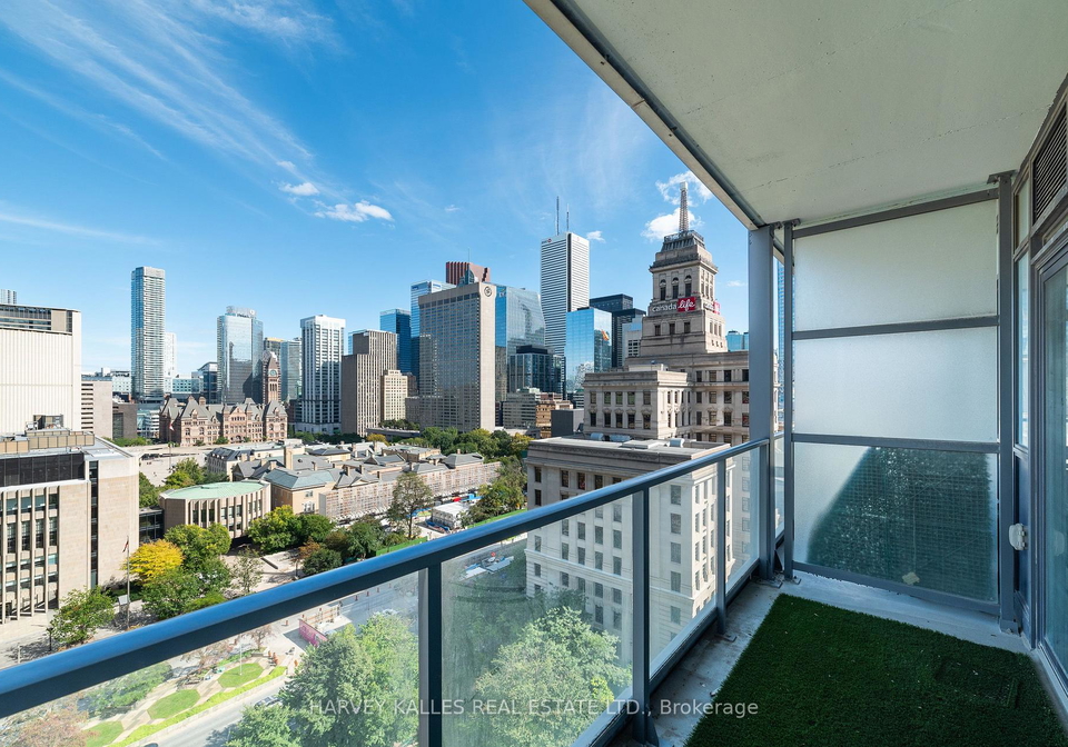 210-simcoe-street-toronto-toronto-ontario-c13820984