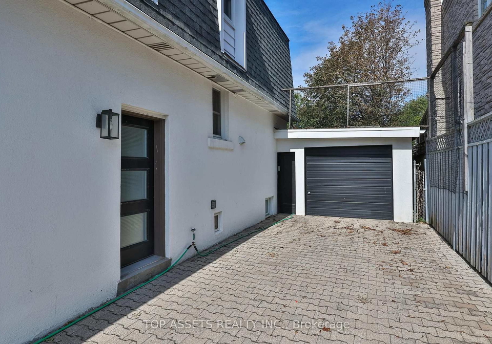 532-bsmt-glengrove-avenue-w-toronto-toronto-ontario-c13821370