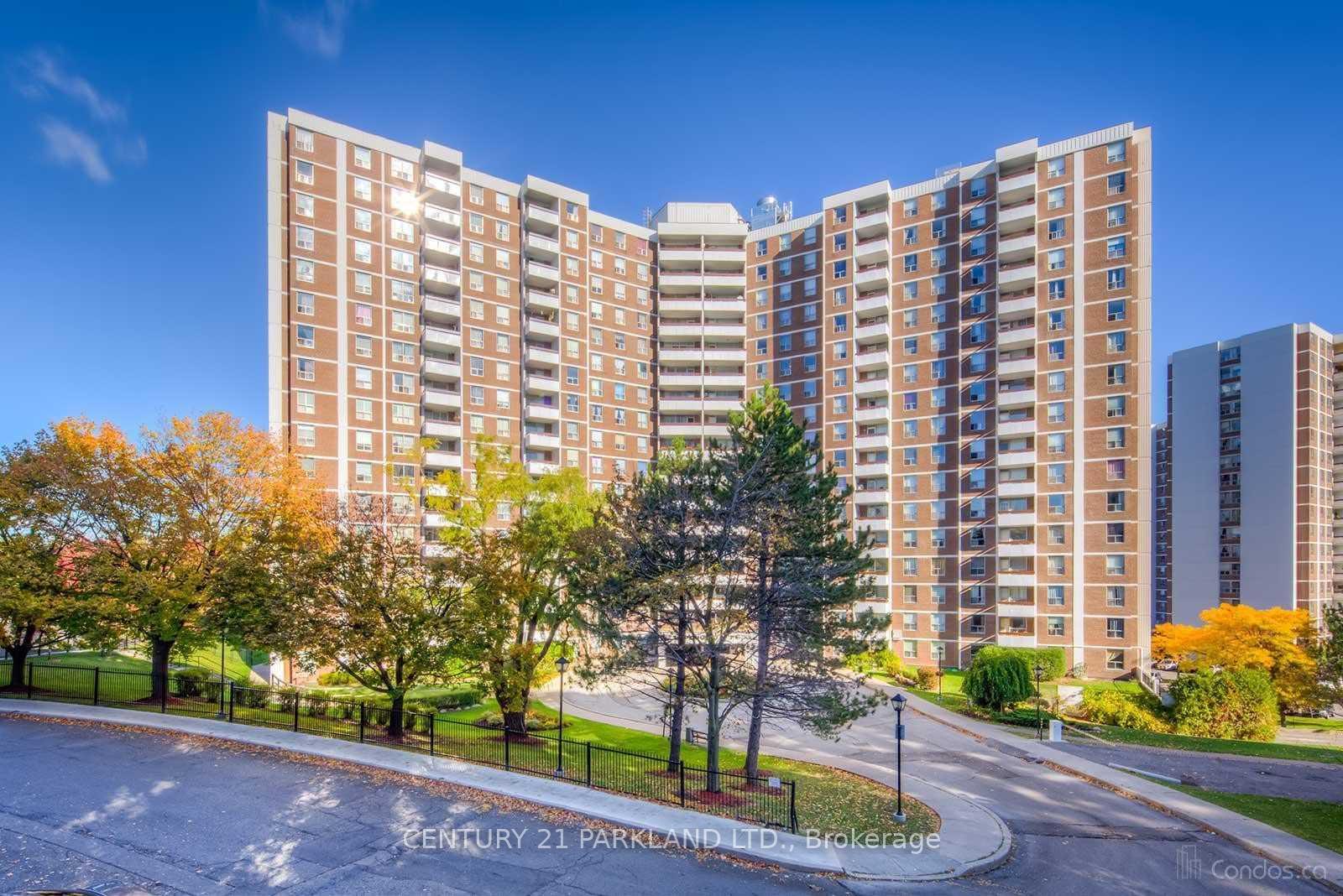 10-edgecliffe-golfway-toronto-east-york-ontario-c13821578