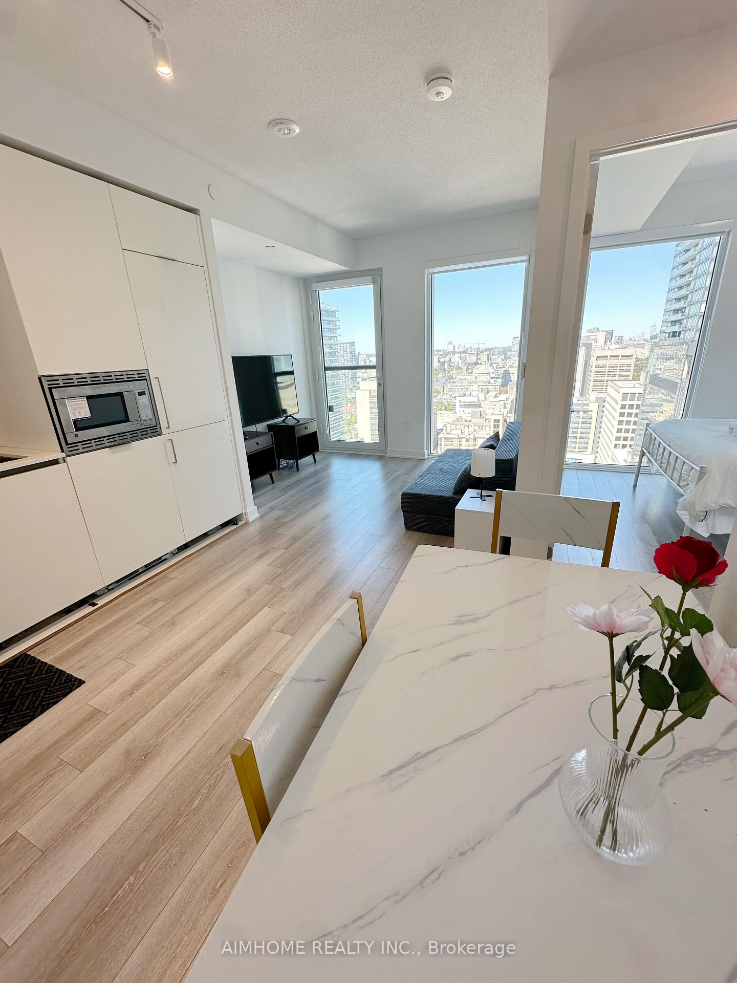 238-simcoe-st-street-toronto-toronto-ontario-c13821738