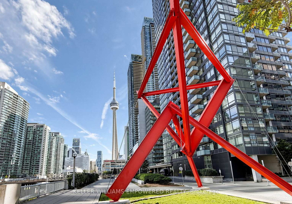 8-telegram-mews-toronto-toronto-ontario-c13822438