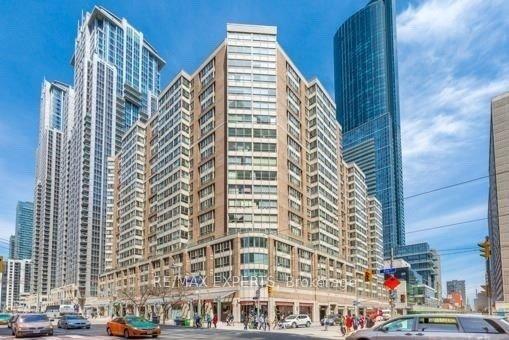 717-bay-street-toronto-toronto-ontario-c13822904