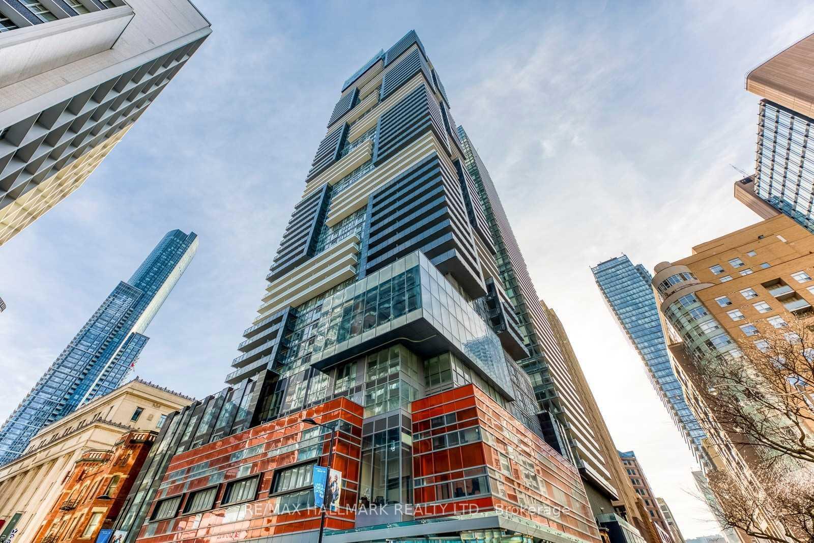 7-grenville-street-toronto-toronto-ontario-c13823102