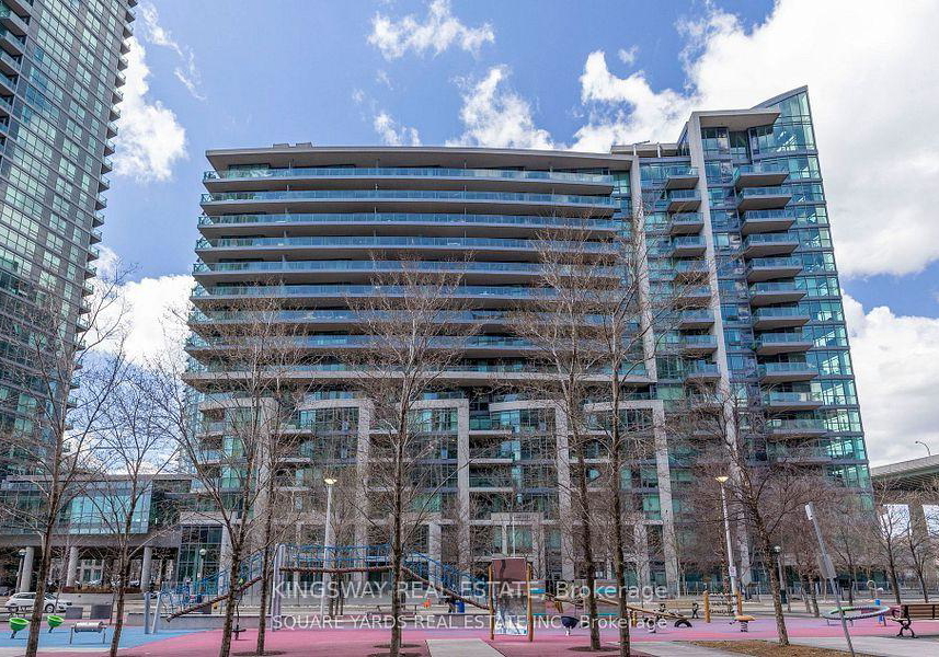 209-fort-york-boulevard-toronto-toronto-ontario-c13823596