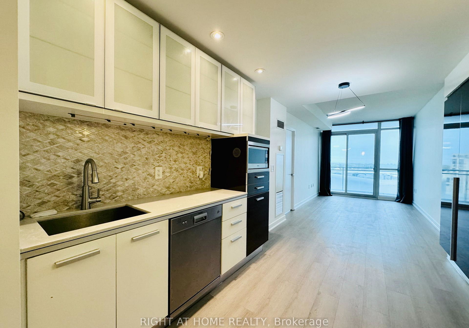 38-dan-leckie-way-toronto-toronto-ontario-c13823640