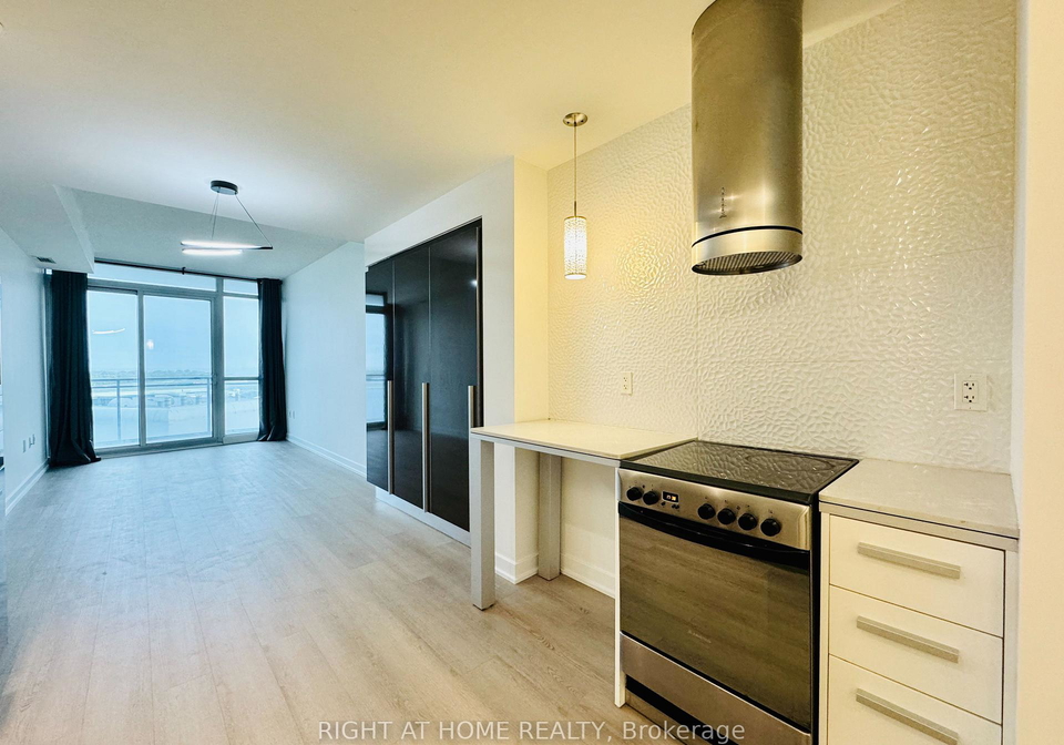 38-dan-leckie-way-toronto-toronto-ontario-c13823640