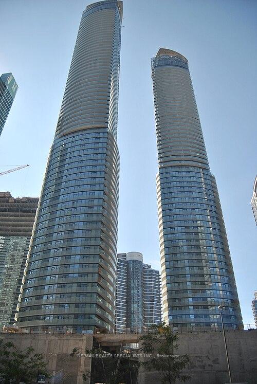12-york-street-toronto-toronto-ontario-c13823998