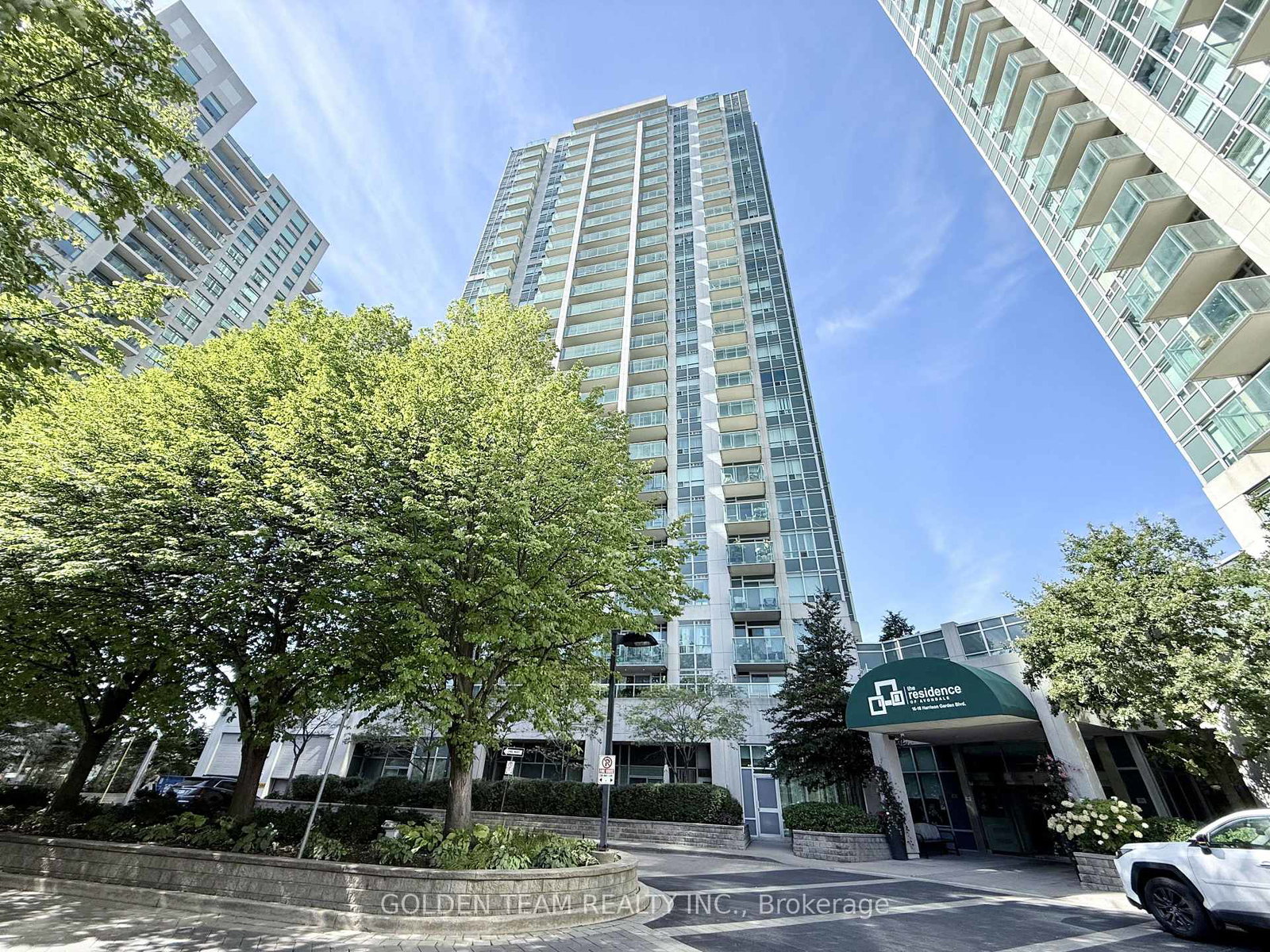 18-harrison-garden-boulevard-toronto-north-york-ontario-c13824082