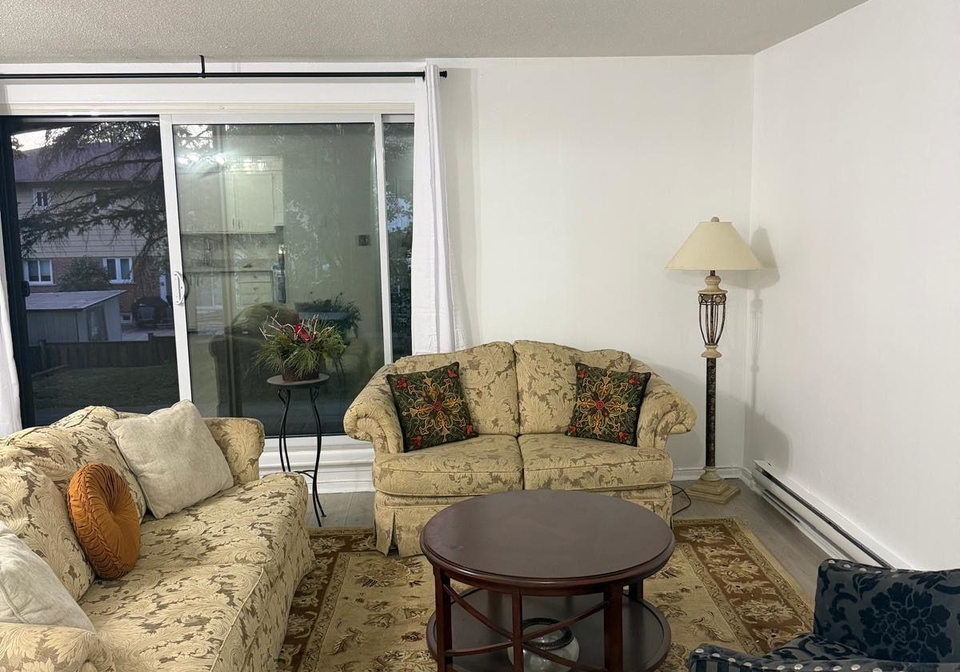 25-pebble-byway-toronto-north-york-ontario-c13824314