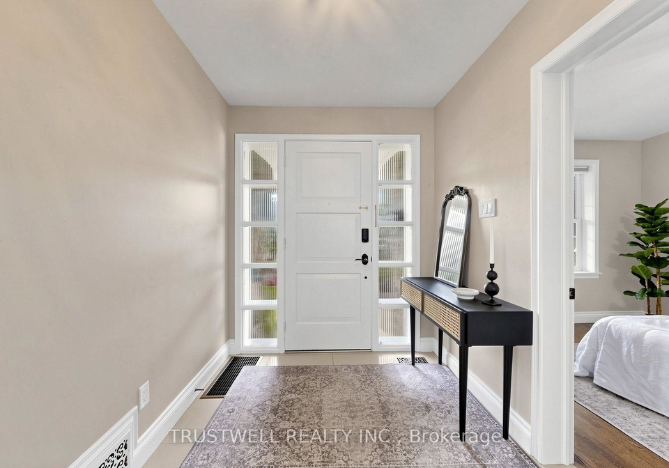 23-shawfield-crescent-toronto-north-york-ontario-c13824716