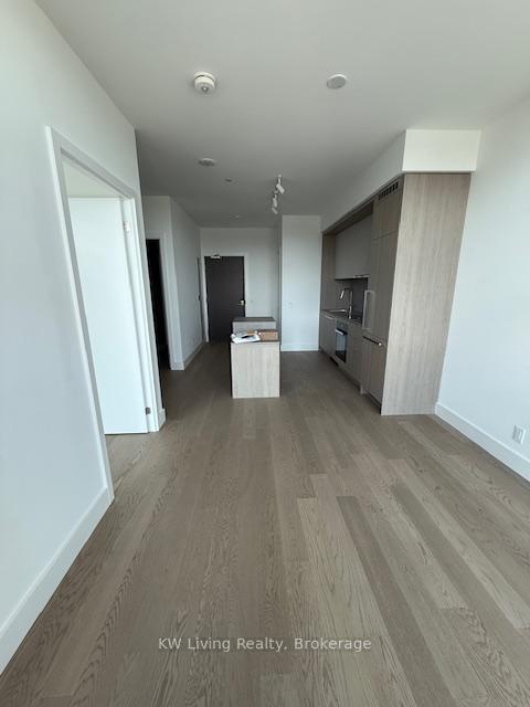 6-greenbriar-road-toronto-north-york-ontario-c13825234