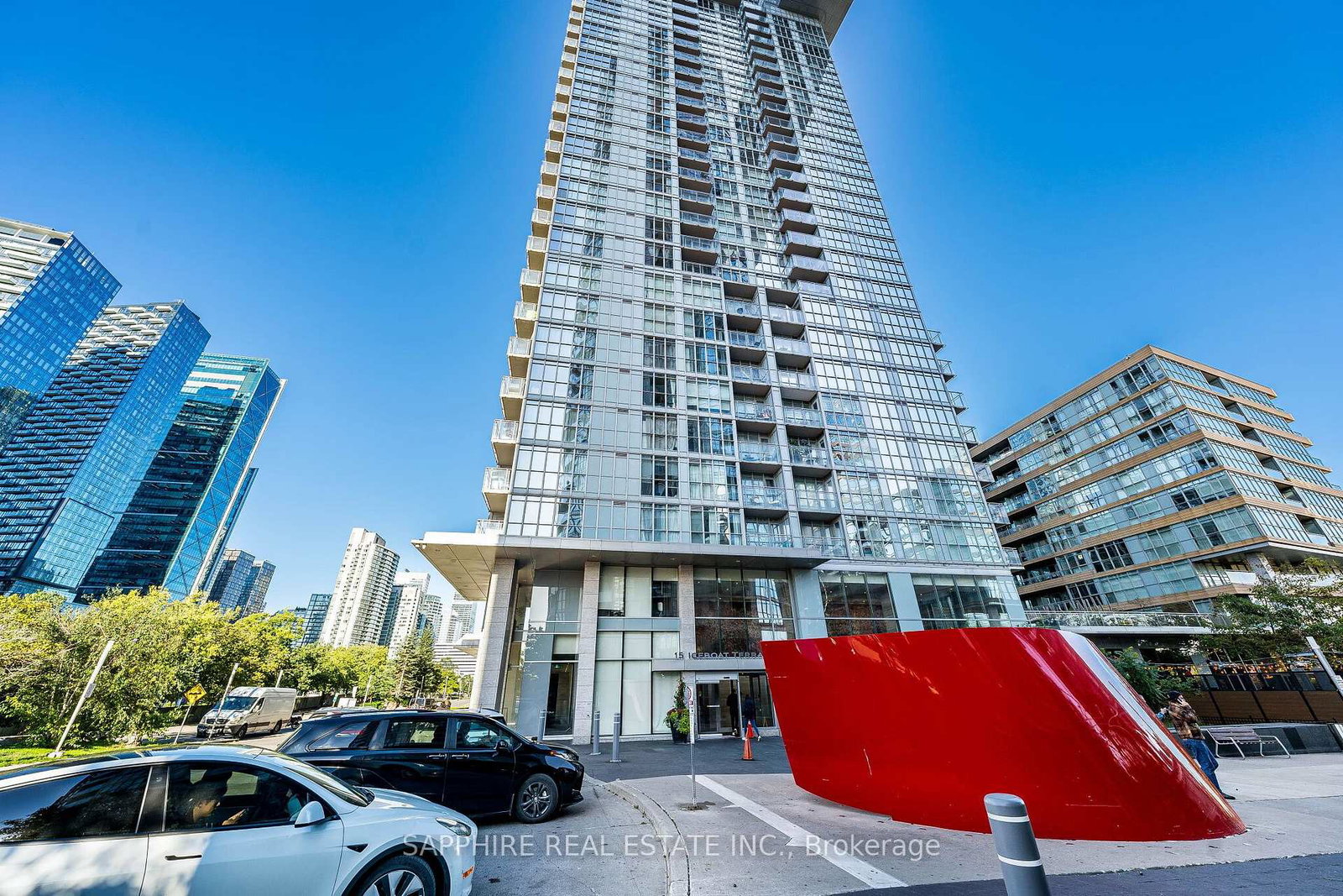 15-iceboat-terrace-toronto-toronto-ontario-c13825378