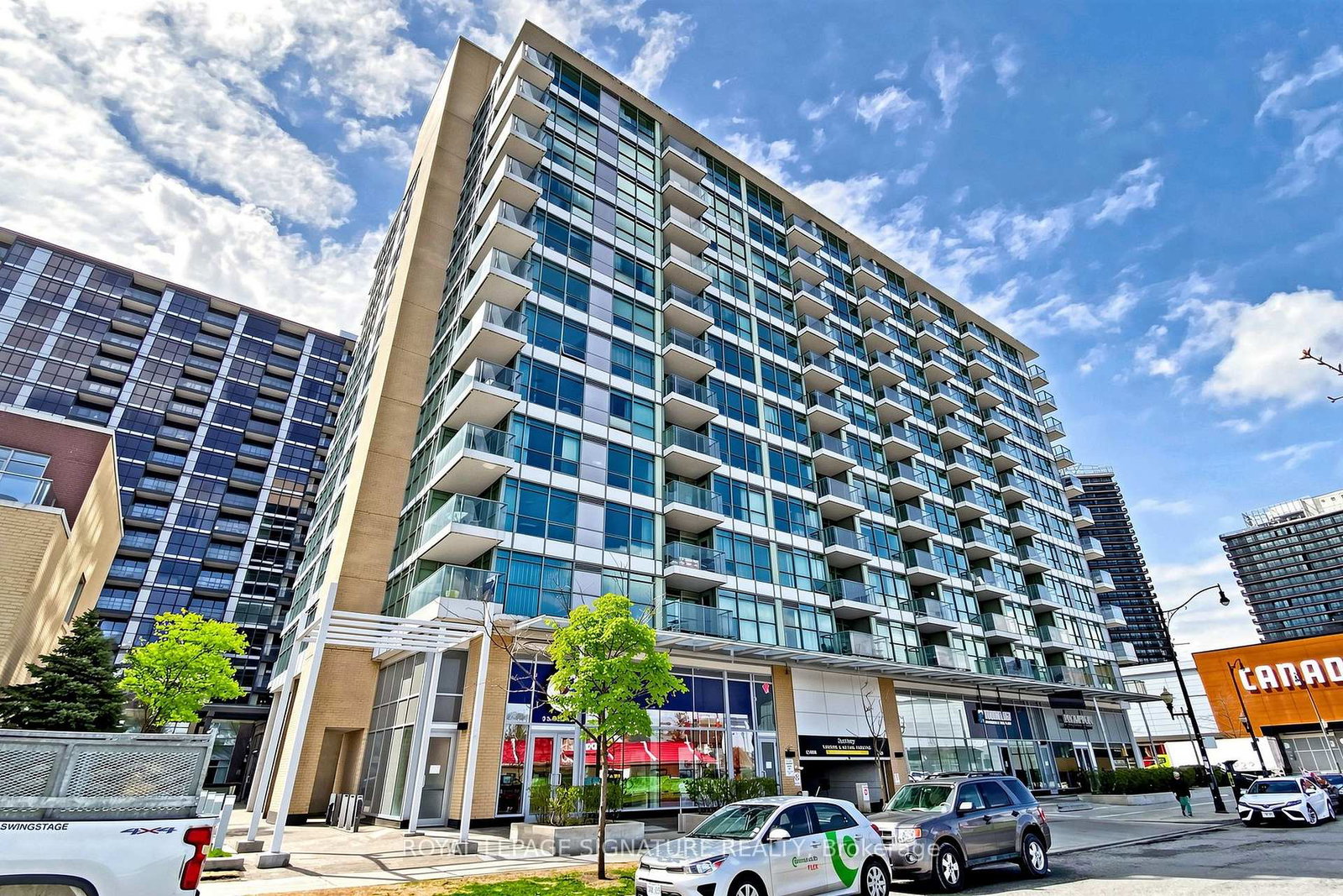 15-singer-court-toronto-north-york-ontario-c13825390