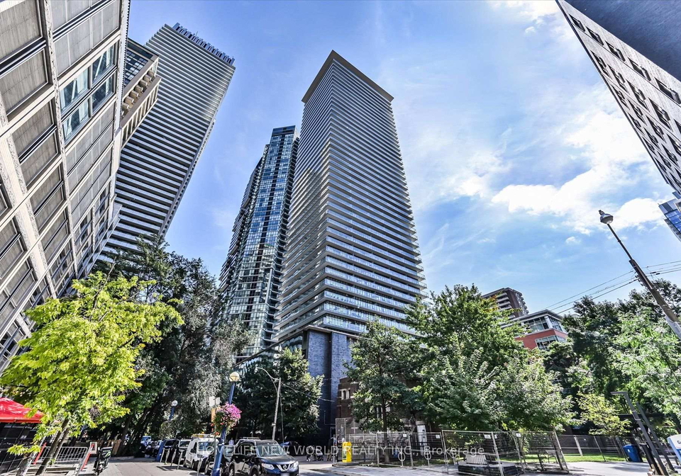 33-charles-street-e-toronto-toronto-ontario-c13825534