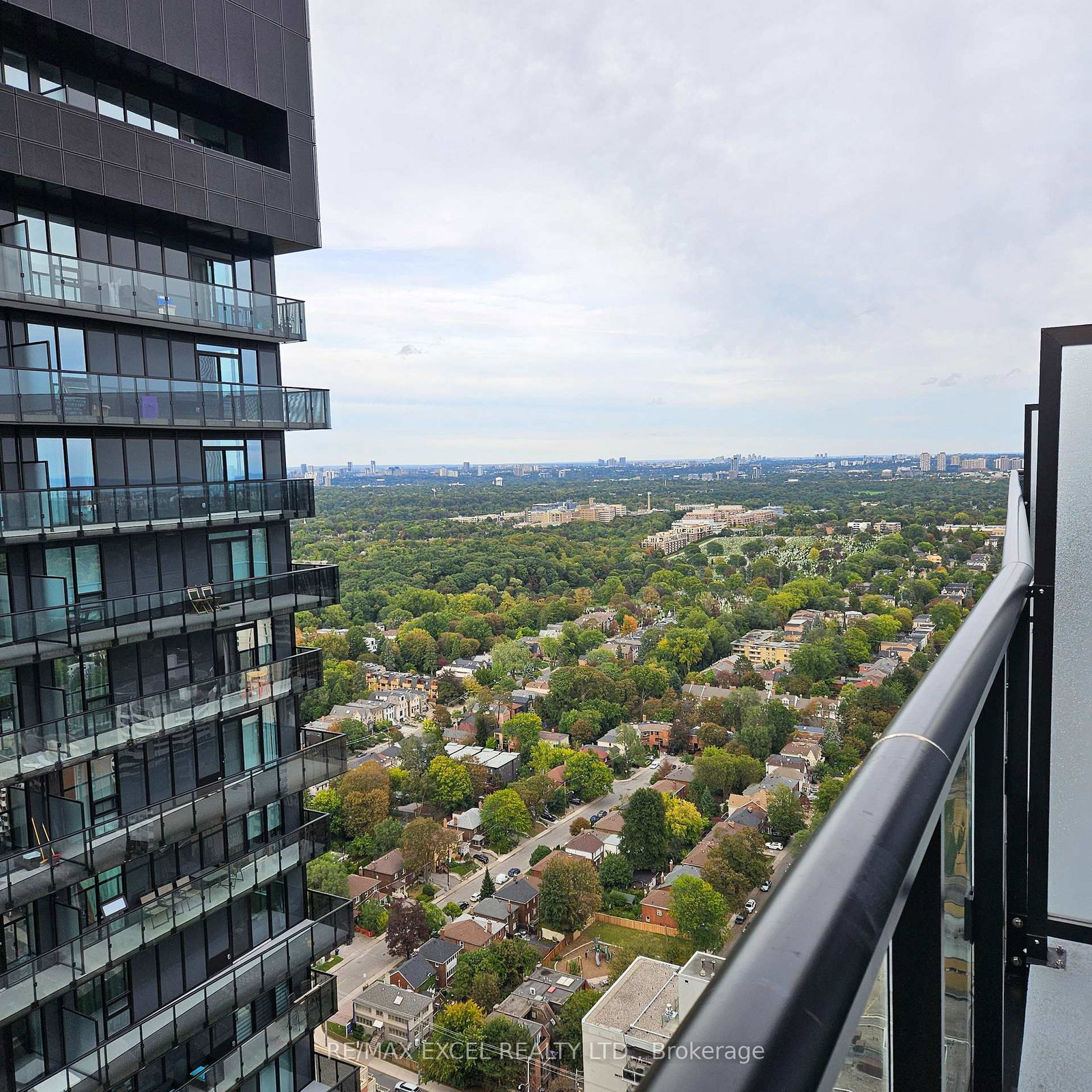 127-broadway-avenue-toronto-toronto-ontario-c13826162