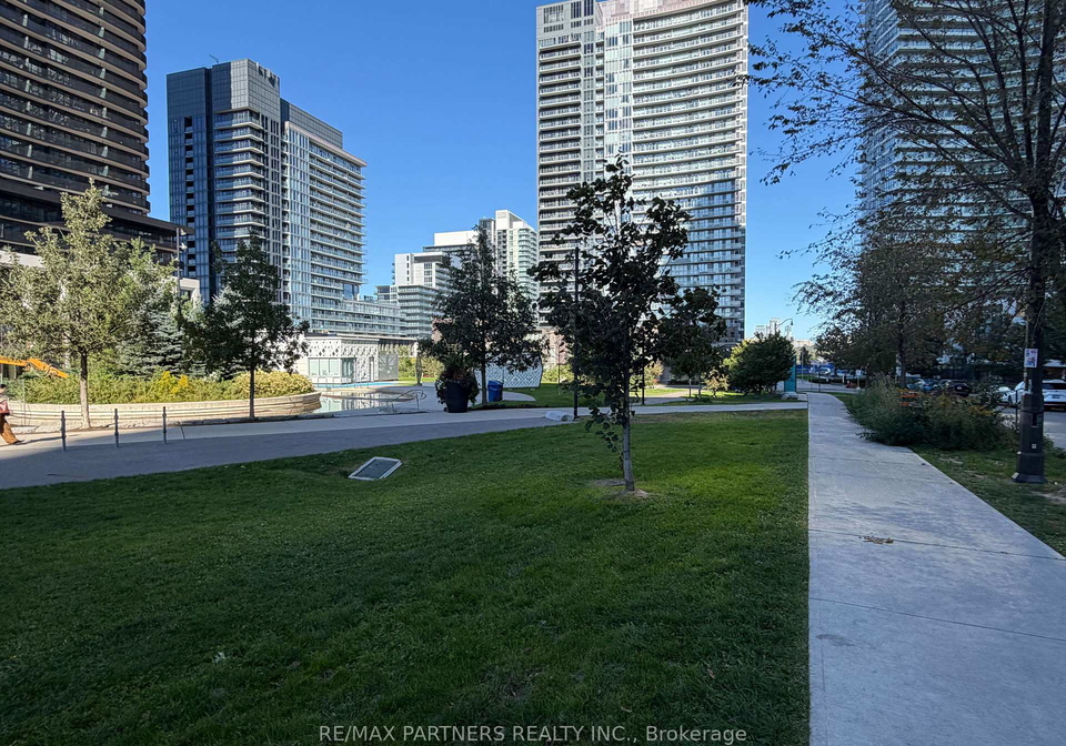 95-mcmahon-drive-toronto-north-york-ontario-c13826268