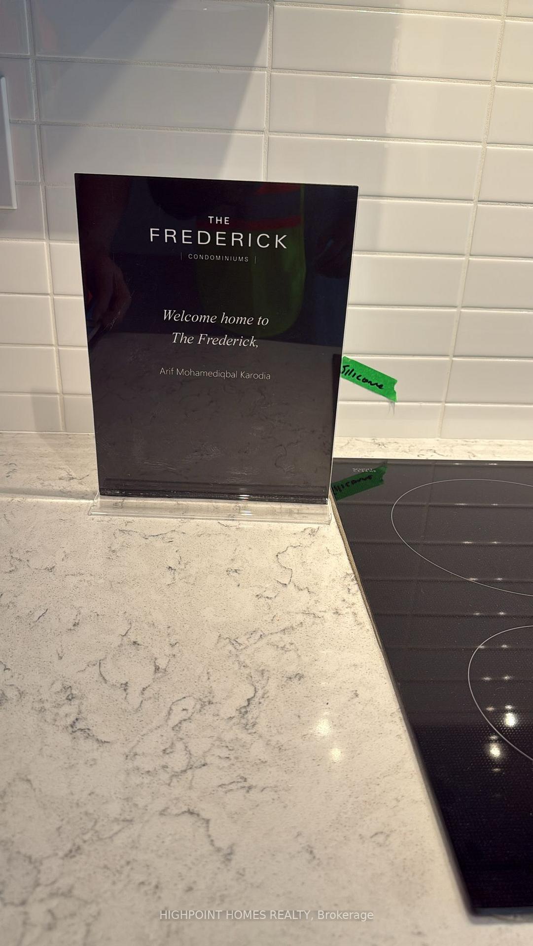 25-frederick-todd-way-toronto-east-york-ontario-c13826350