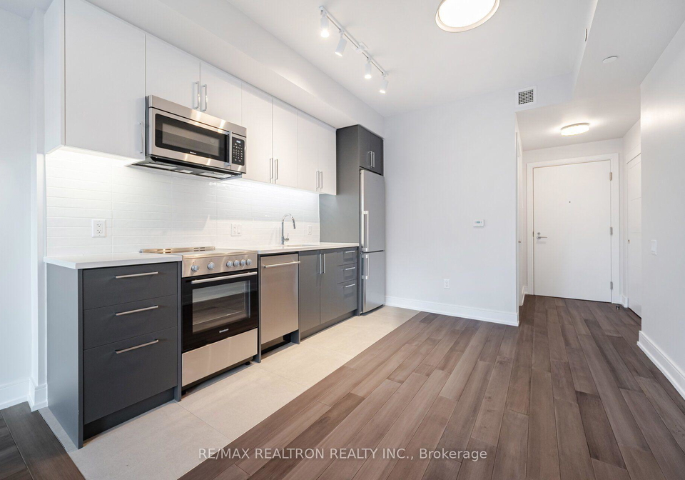 2525-bathurst-street-toronto-toronto-ontario-c13826428