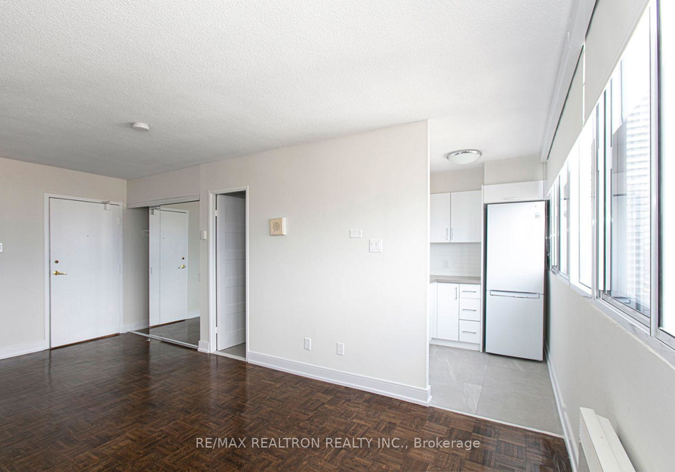 33-isabella-street-toronto-toronto-ontario-c13826444