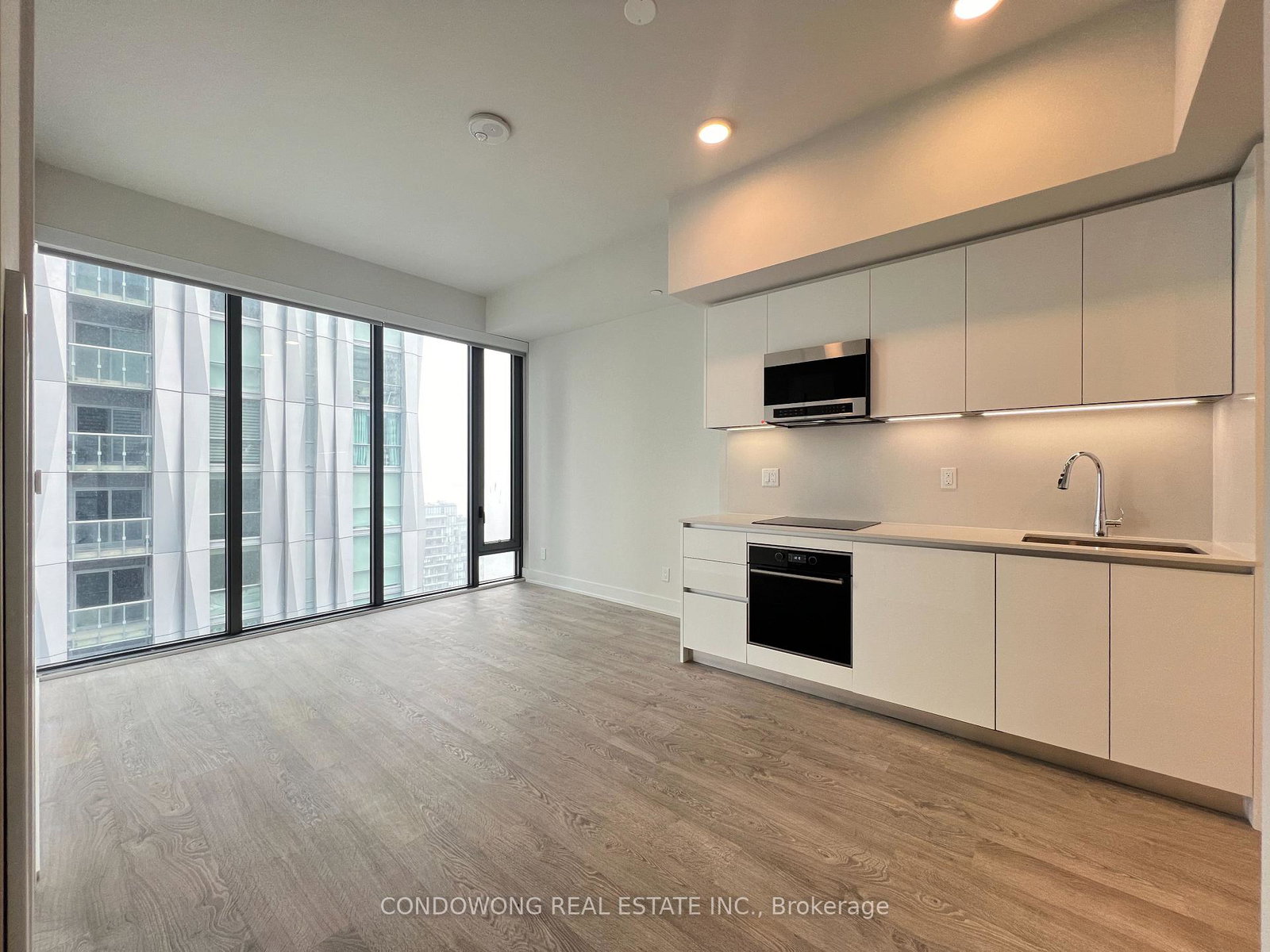 8-cumberland-street-toronto-toronto-ontario-c13826498