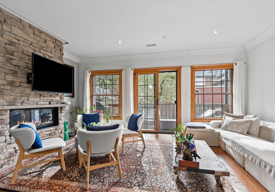 8-highbourne-road-toronto-toronto-ontario-c13827028