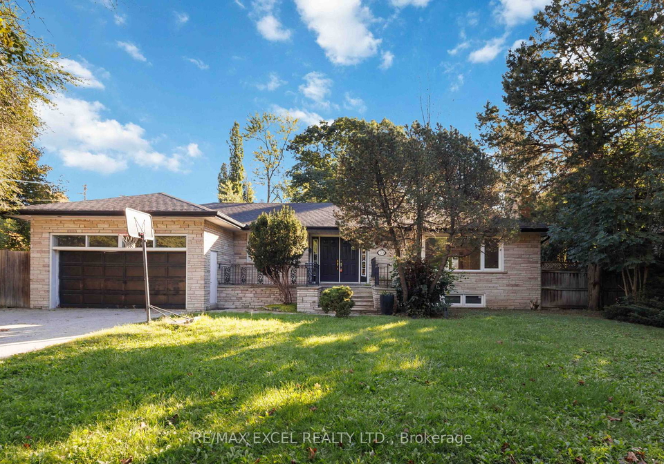 20-oxbow-road-toronto-north-york-ontario-c13828078