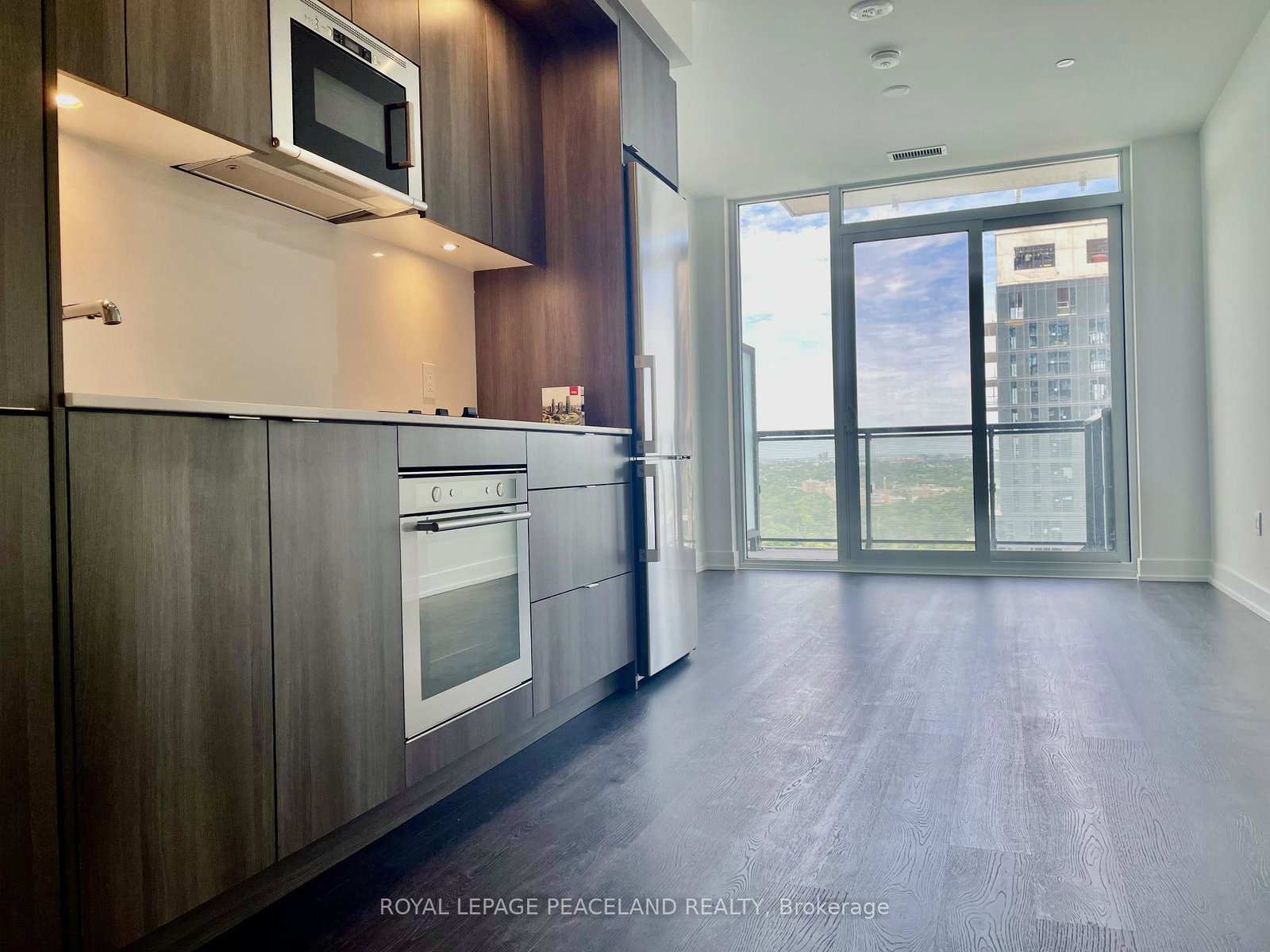 30-inn-on-the-park-drive-toronto-north-york-ontario-c13828086