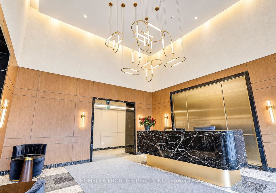 6-greenbriar-road-e-toronto-north-york-ontario-c13828170