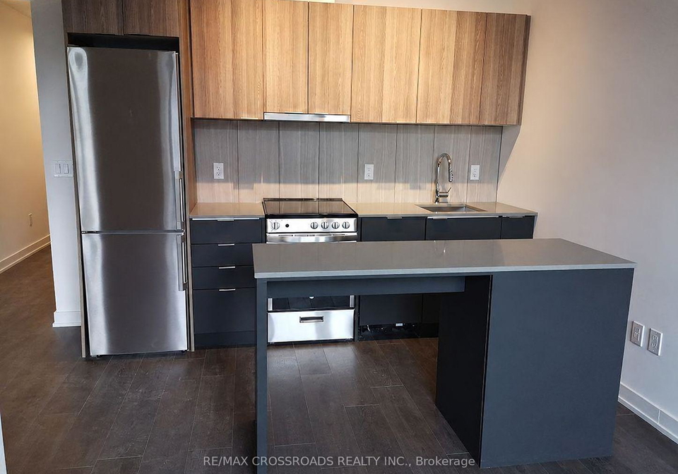 8-tippett-road-toronto-toronto-ontario-c13828356