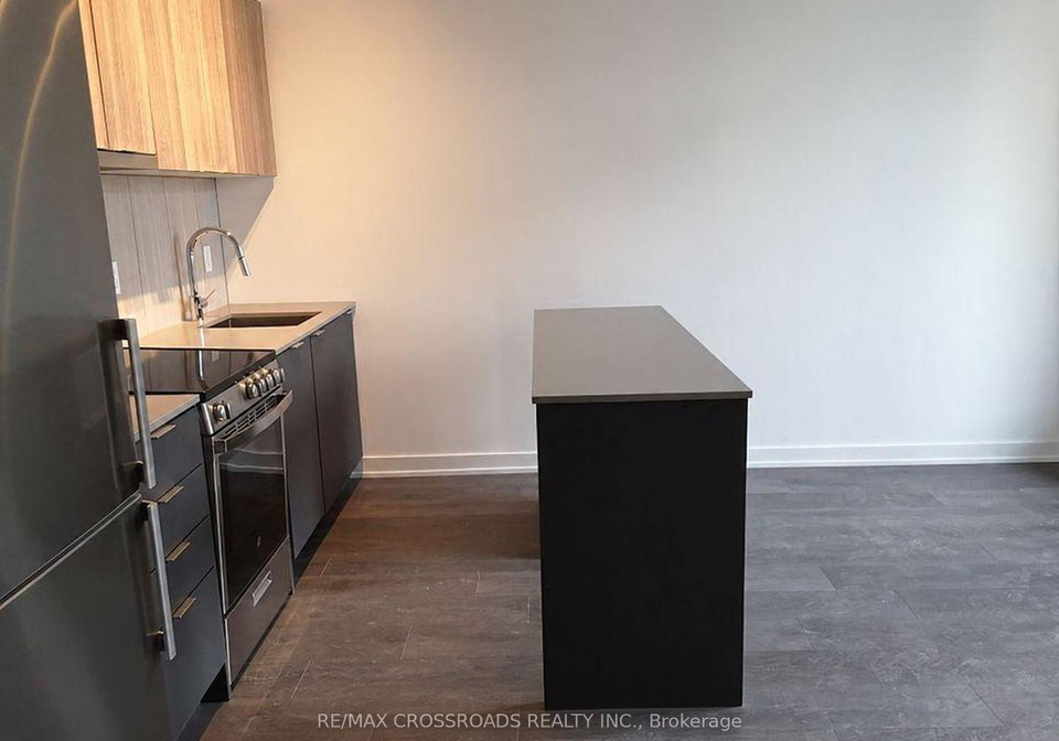 8-tippett-road-toronto-toronto-ontario-c13828356