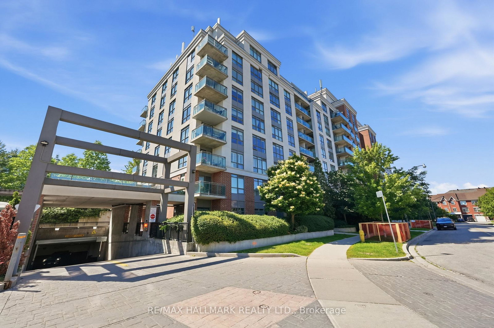 120-dallimore-circle-toronto-north-york-ontario-c13828386